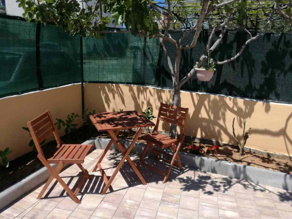 Apartmani Sprljan Vodice Exteriör bild